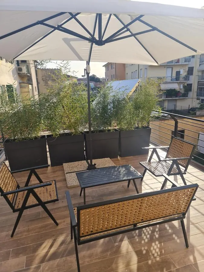 Hotel Miratorre Superior 피사 3*,